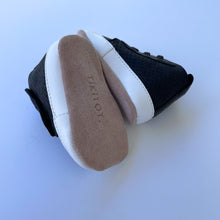 SECONDS Brooklyn Prewalker Baby Shoes Size S (6-9mths) - Black